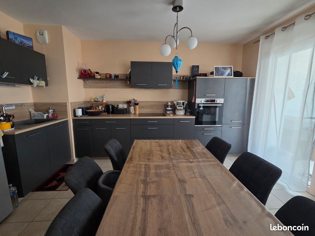 Appartement 3 pièces 64 m² · à Villeurbanne · 64 m² · 275 000 €