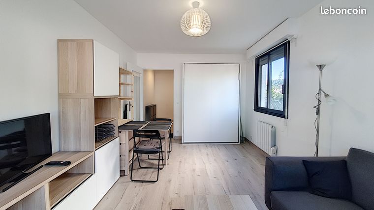 Studio 1 pièce 29 m²