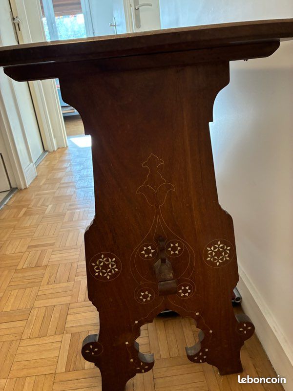 Élégante table arabe marquetée début XXe siècle (image 5)