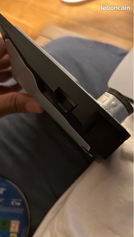 PLAYSTATION 5 slim neuve (image 12)