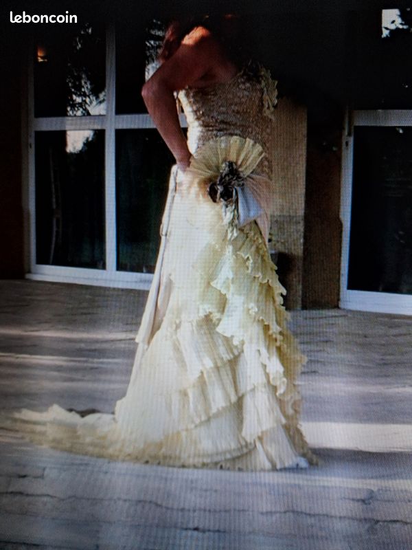 Robes de soirée où mariage (image 1)