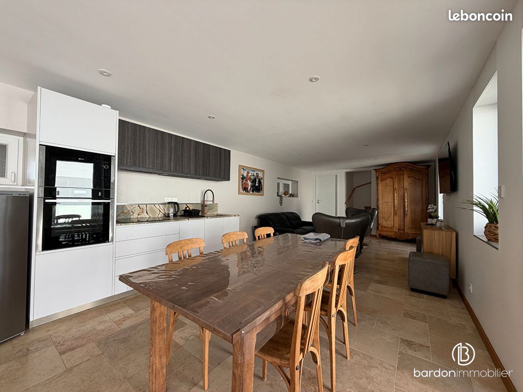 Maison 5 pièces 98 m² · à Challans · 98 m² · 990 €/mois