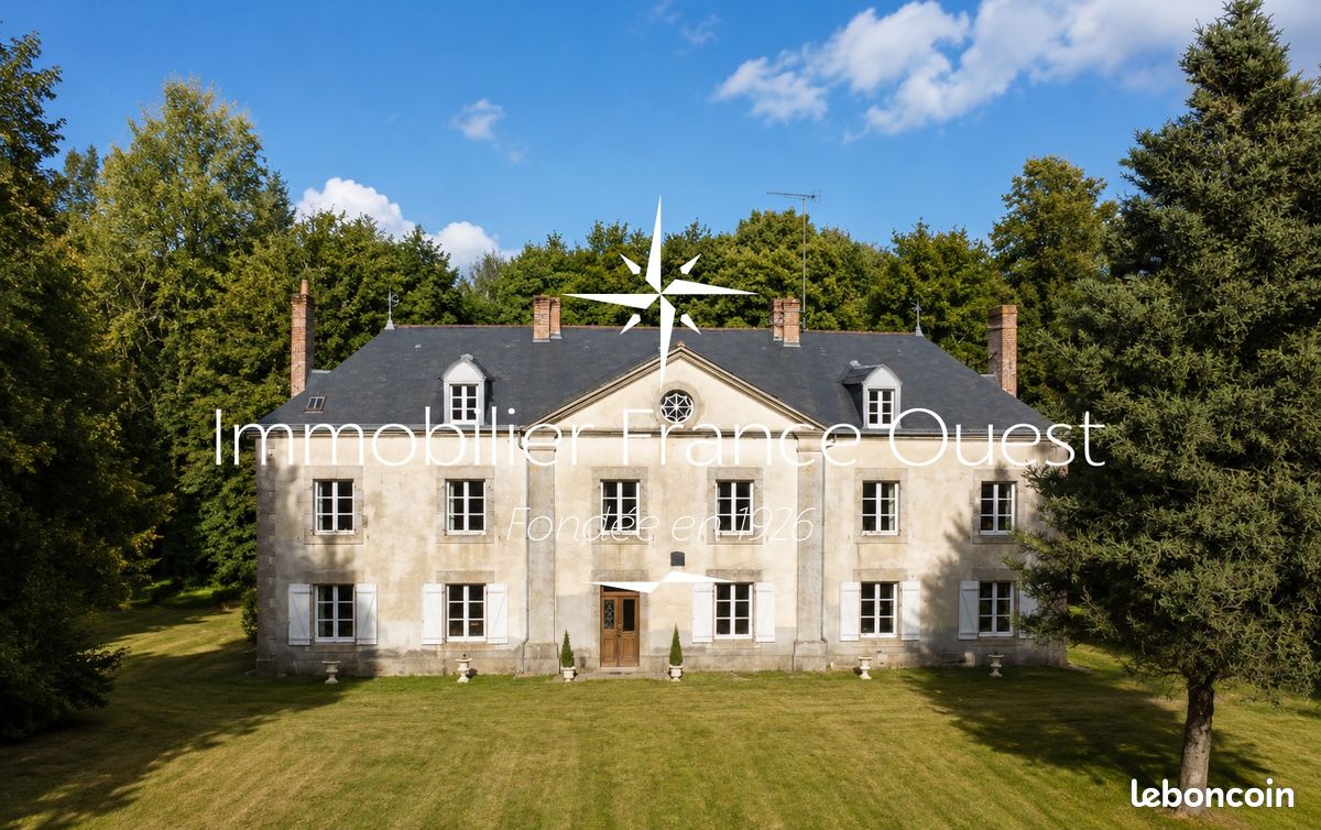 Maison 14 pièces 500 m² · à Ploërmel · 500 m² · 650 000 €