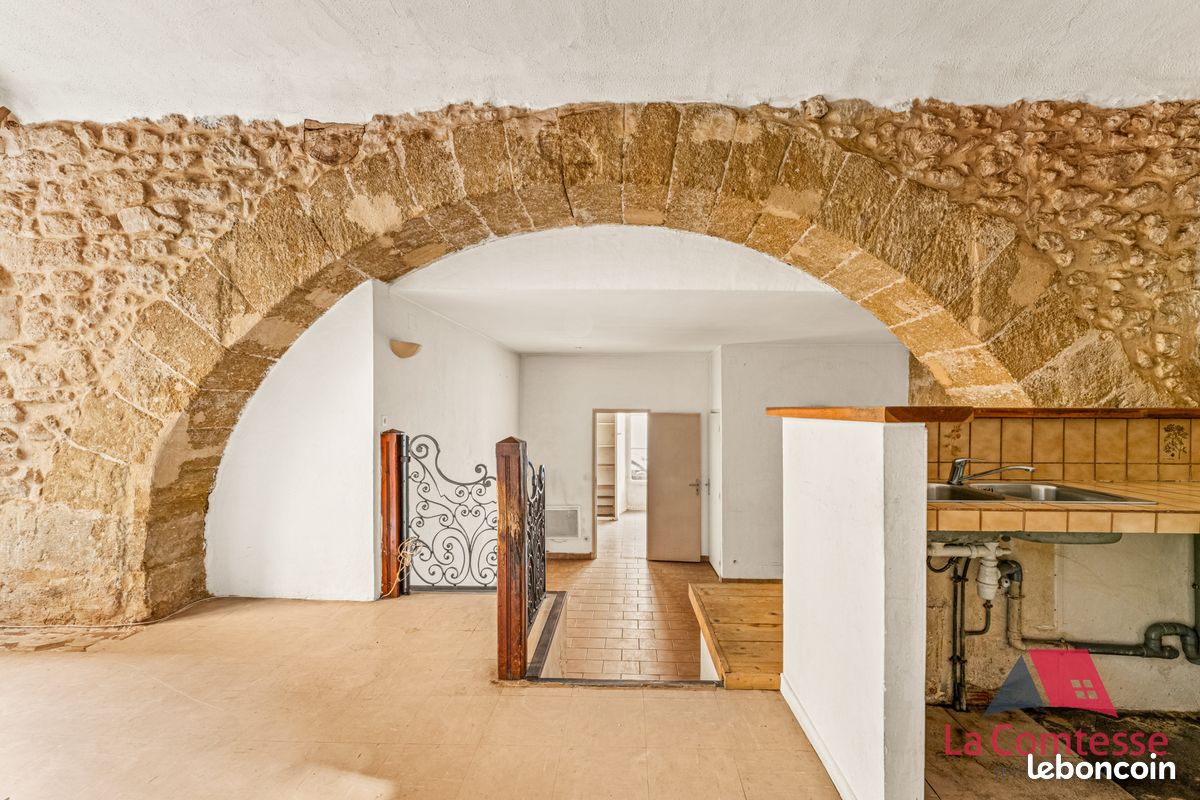 Appartement 2 pièces 46 m² · à Lambesc · 46 m² · 109 000 €