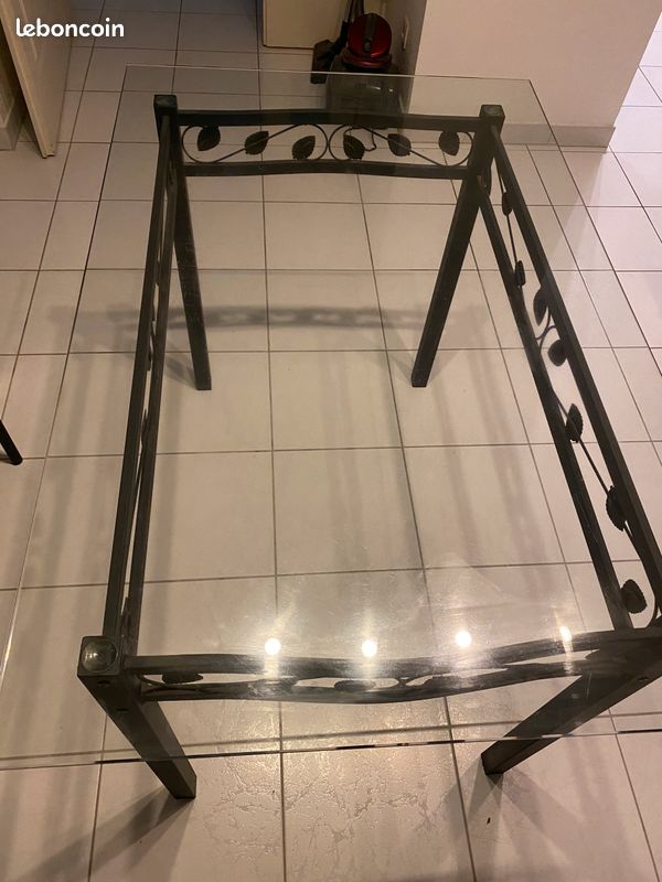 Table en verre style fer forgé (image 1)