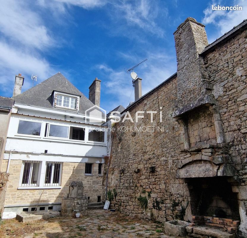 Immeuble 243 m² · à Guémené-sur-Scorff · 243 m² · 198 000 €
