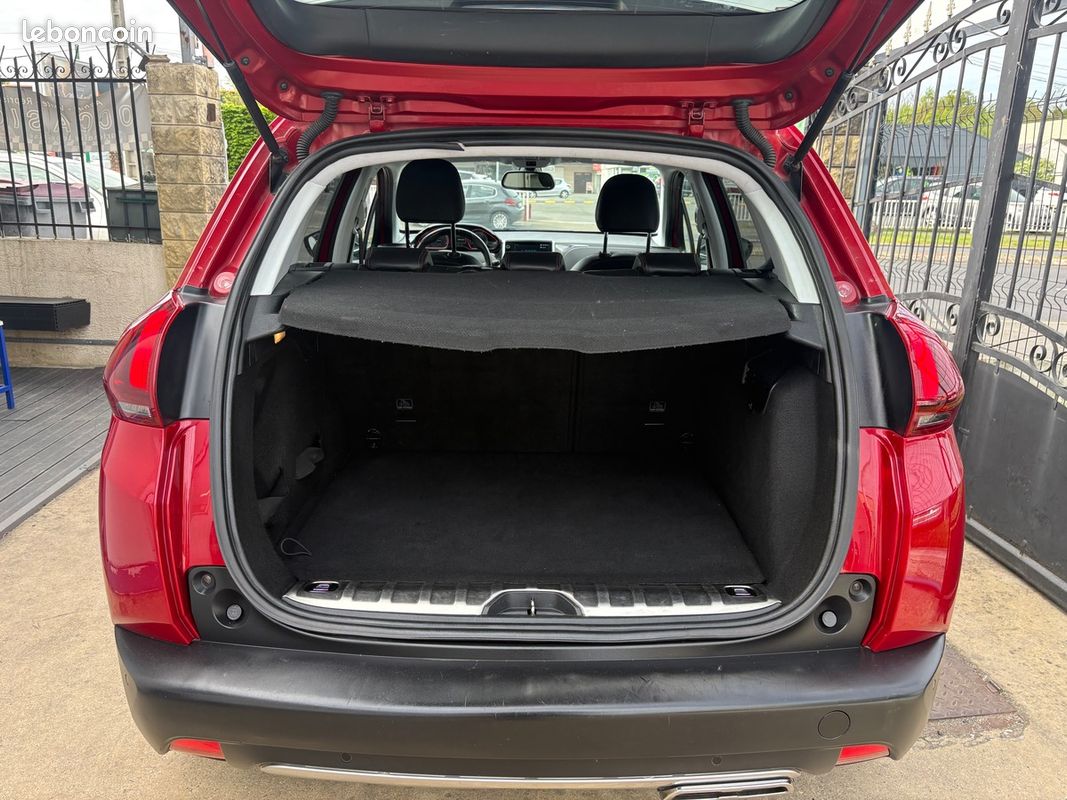 Peugeot 2008 1.6 bluehdi GT-line phase 2 (image 10)