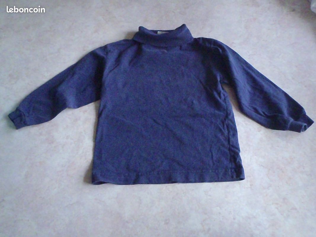 Col roulé bleu marine 6 ans (image 1)