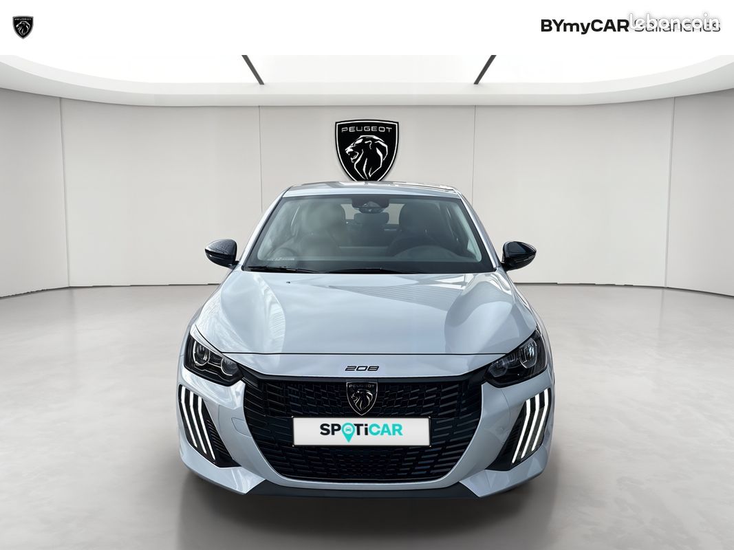 PEUGEOT 208 Hybrid 110 e-DCS6 Style (image 8)