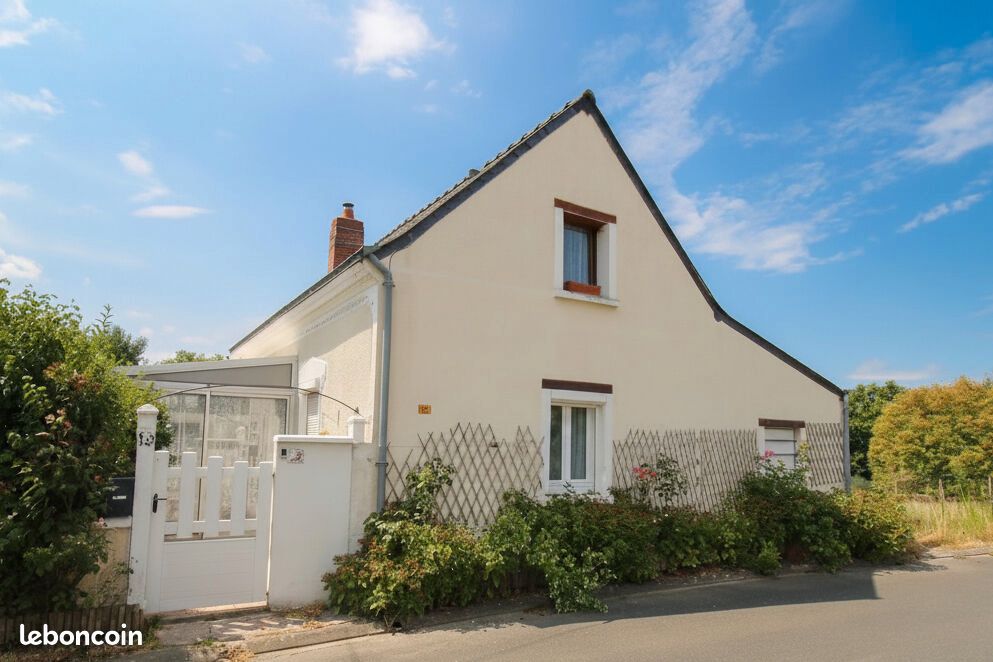 Maison 4 pièces 100 m² · à La Ménitré · 100 m² · 169 600 €