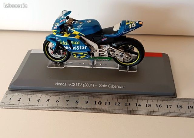 Moto GP Altaya 1/12 - Honda RC211V - Sete Gibernau 2004 - Collection