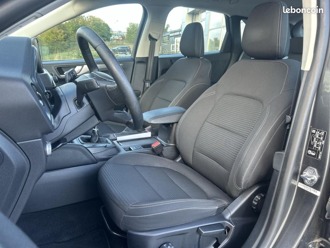 Ford Kuga 1.5 EcoBlue 120ch Titanium 7cv (image 10)