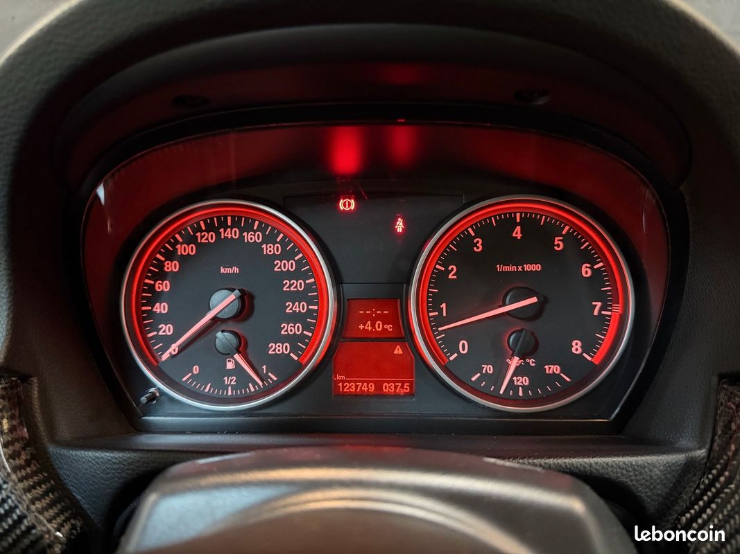 Bmw Série 3 E93 335Ci PACK M ENTRETIEN FULL BMW (image 27)