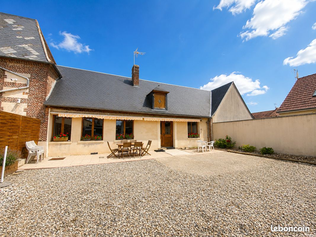 Maison 4 pièces 132 m² · à Formerie · 132 m² · 178 000 €