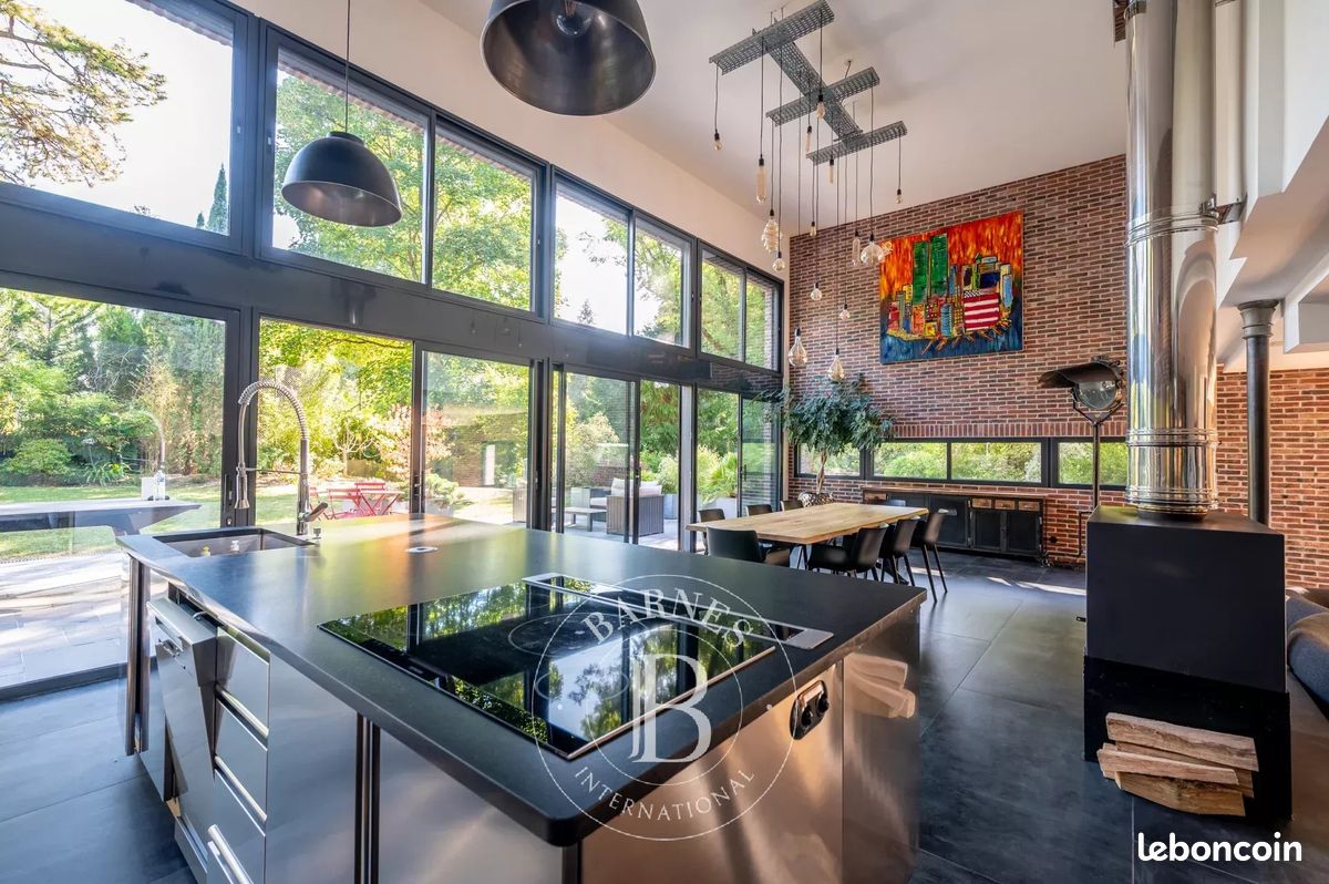 Maison 7 pièces 236 m² · à Rueil-Malmaison · 236 m² · 2 795 000 €