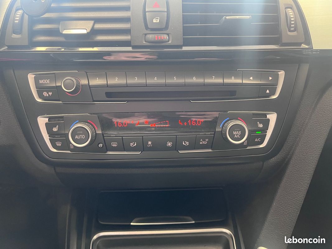 BMW SERIE 3 GRAN TURISMO F34 330d xDrive 258 ch M Sport A. Toit ouvrant / Caméra de recul / Hayon électrique / (image 13)