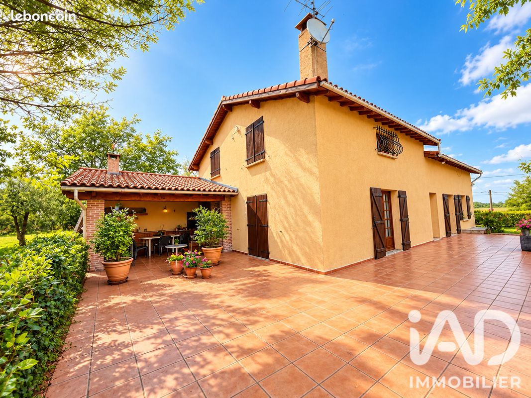 Maison 4 pièces 195 m² · à Mondavezan · 195 m² · 299 000 €