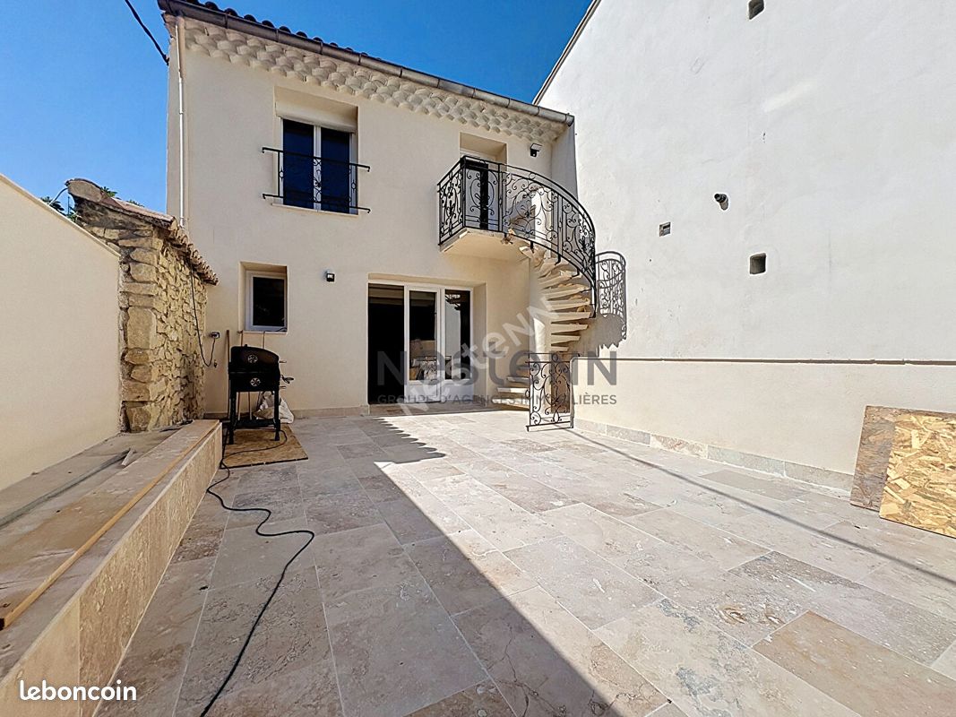 Appartement 3 pièces 78 m² · à Orange · 78 m² · 243 000 €