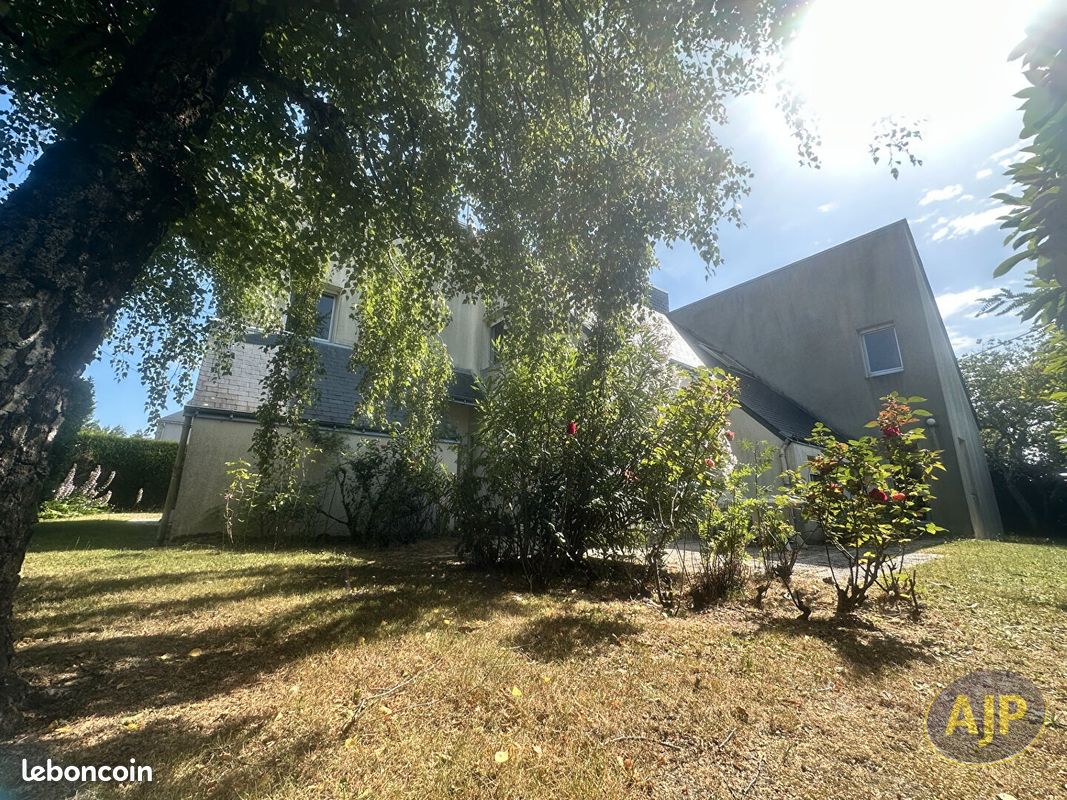 Maison 7 pièces 145 m² · à Saint-Herblain · 145 m² · 397 500 €