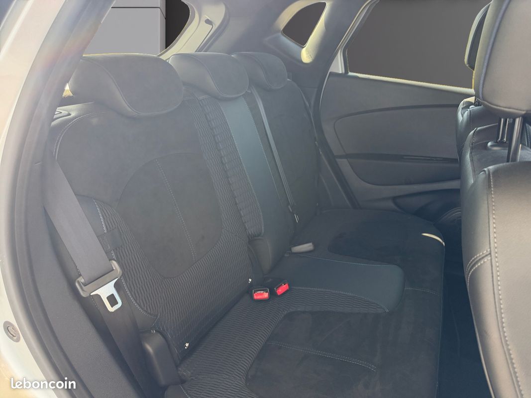 RENAULT CAPTUR I S-EDITION 1.3 TCE 150Ch Garantie 12 mois (image 11)
