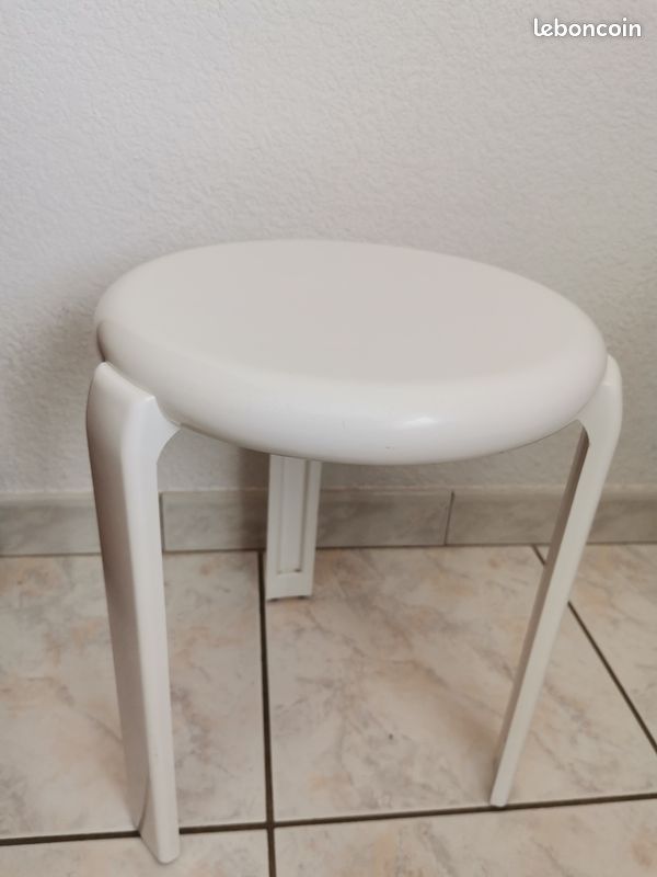 Tabouret vintage (image 1)