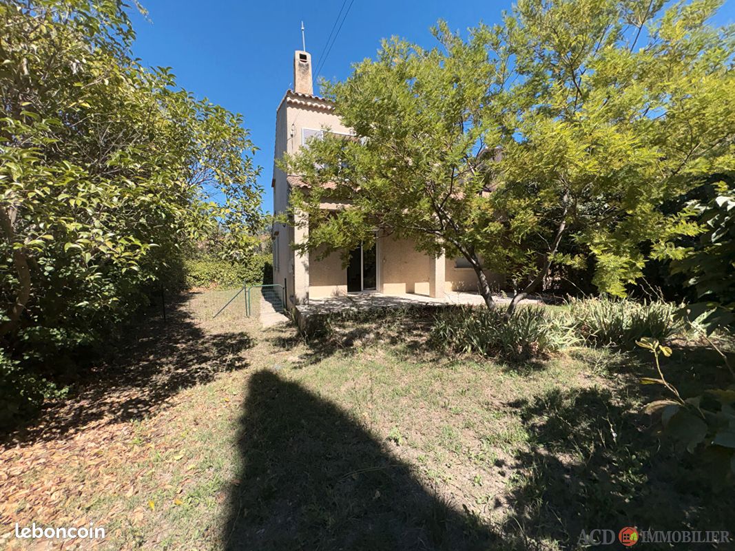 Maison 5 pièces 106 m² · à Velaux · 106 m² · 435 000 €