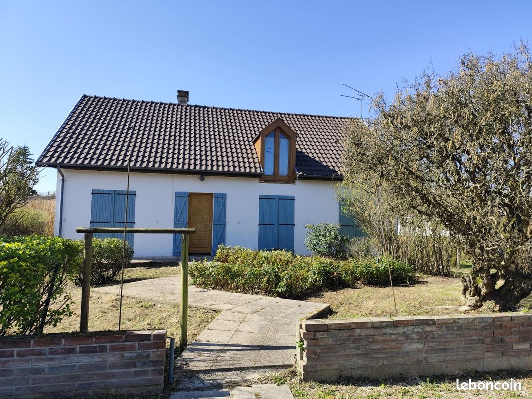 Maison 5 pièces 153 m² · à Verrières · 153 m² · 239 660 €