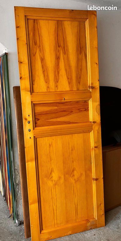 Porte intérieure en bois massif (sapin) (image 4)