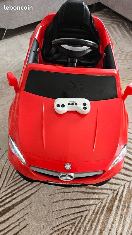 Mercedes AMG enfant (image 5)