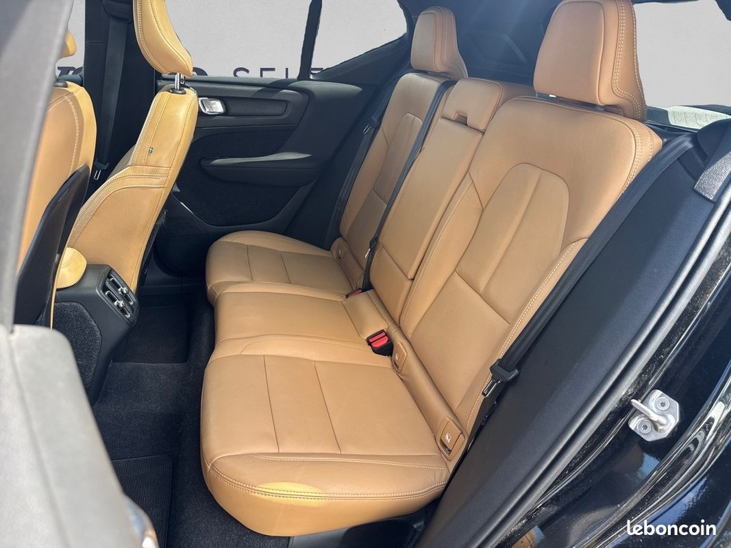 VOLVO XC40 T4 190 ch Geartronic 8 Inscription (image 6)