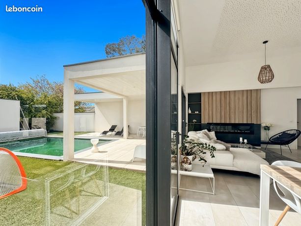 Maison 7 pièces 210 m² — 18
