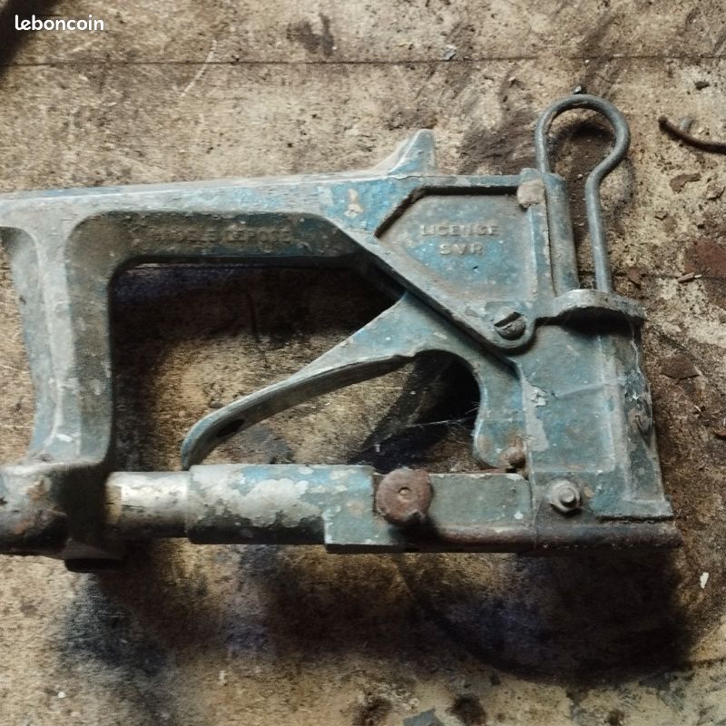 Vieux outils (image 1)