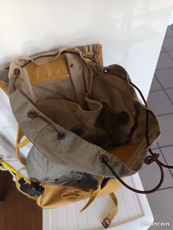 Vieux Sac à Dos Scout Randonnée LAFUMA Kaki - Toile Et Cuir Vintage