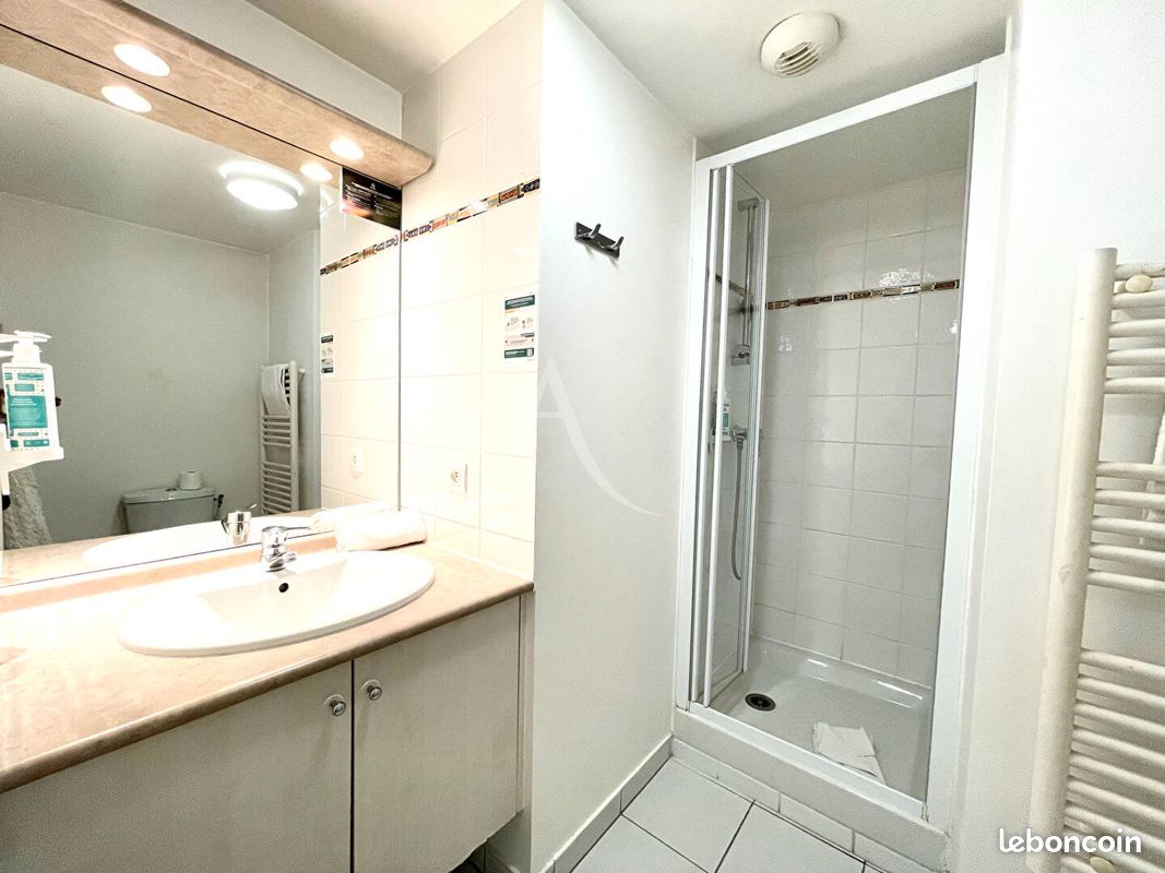 Studio 1 pièce 18 m² (image 3)
