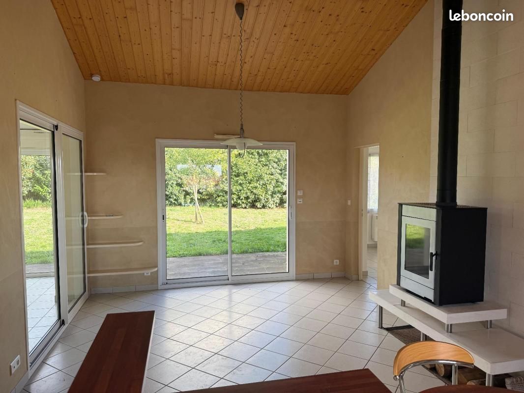 Maison 4 pièces 121 m² · aux Herbiers · 121 m² · 900 €/mois