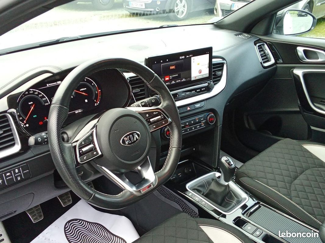 KIA CEE D CEED 1.6 CRDi 136 ch MHEV BVM6 GT Line (image 5)