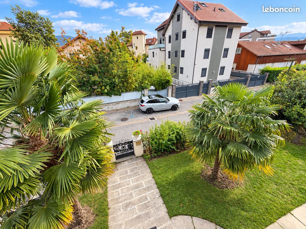 Appartement 3 pièces 87 m² · à Ville-la-Grand · 87 m² · 250 000 €