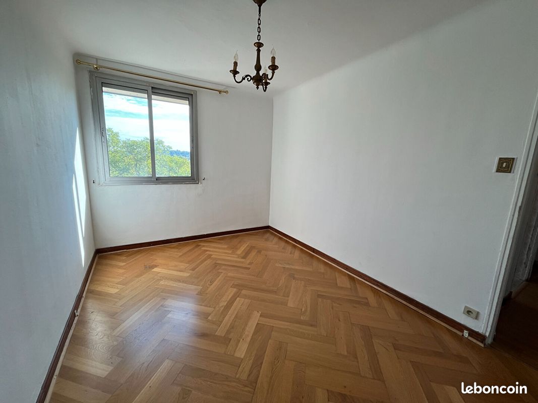 Appartement 3 pièces 56 m² · à Châteaurenard · 56 m² · 118 000 €