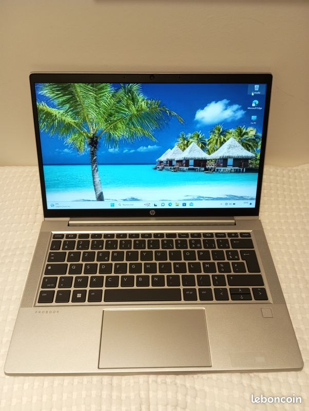 HP Probook 635 Aéro G8 en parfait état (image 1)