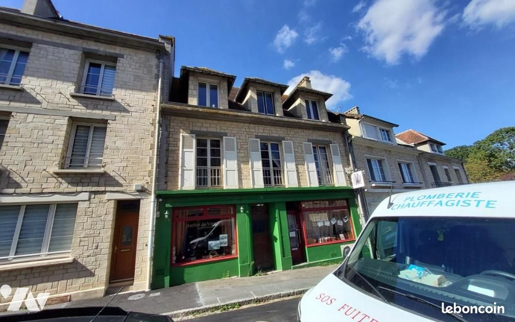 Immeuble 167 m² · à Thury-Harcourt-le-Hom · 167 m² · 159 756 €