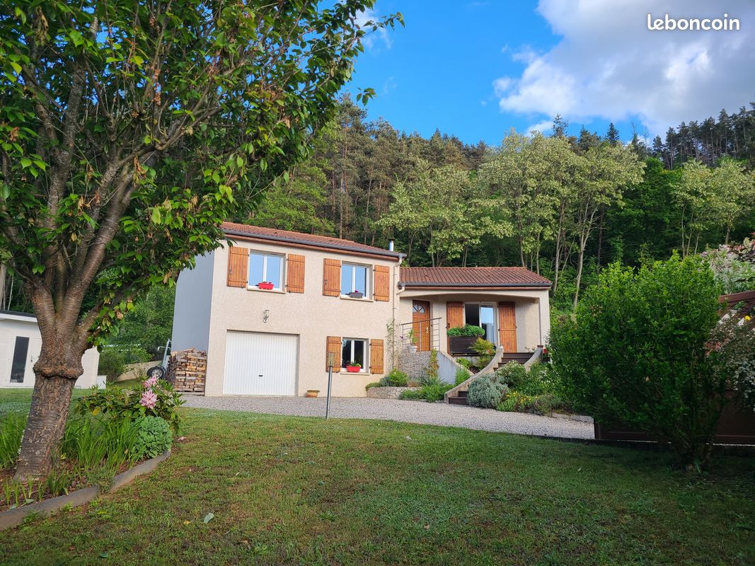 Maison 6 pièces 113 m² · à Beauzac · 113 m² · 269 000 €