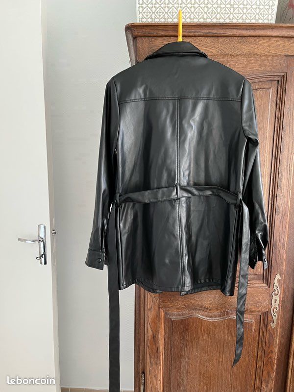 Veste Noire Pimkie Veste En Simili Cuir Veste Longue En Simili