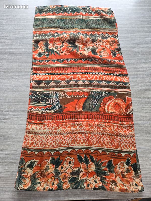 Écharpe Rectangulaire En Soie - Couleurs Gris Et Orange - Occasion - Accessoire Femme Élégant