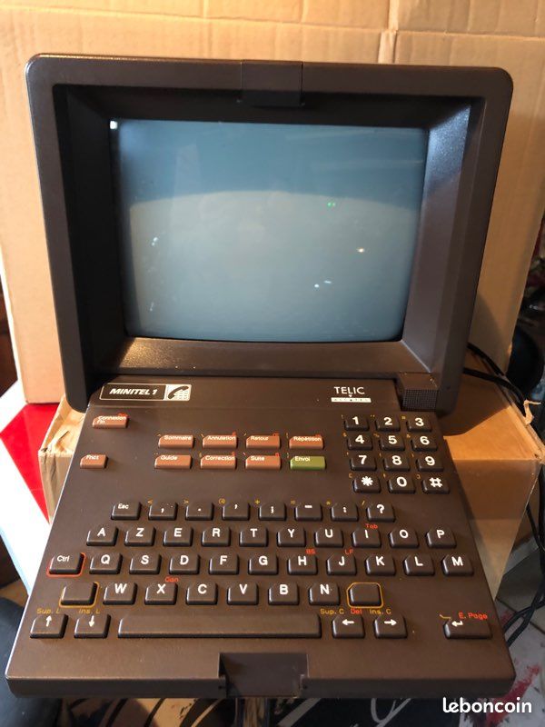 Minitel année 1980 (image 1)