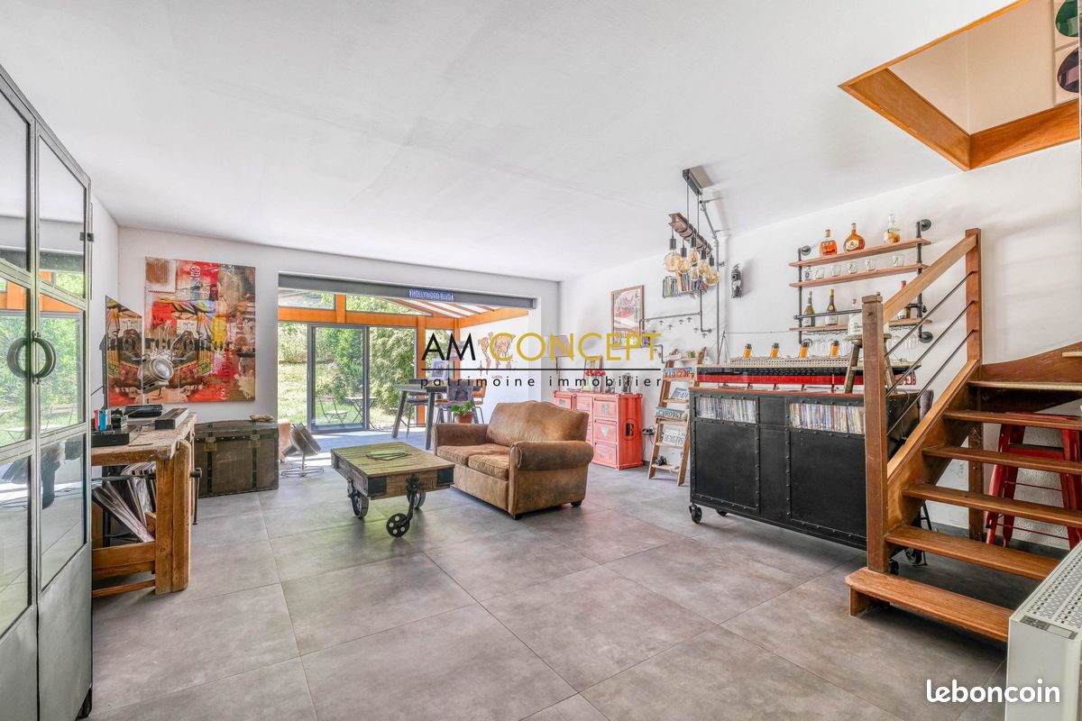 Maison 6 pièces 120 m² · à Bailly-Romainvilliers · 120 m² · 469 000 €