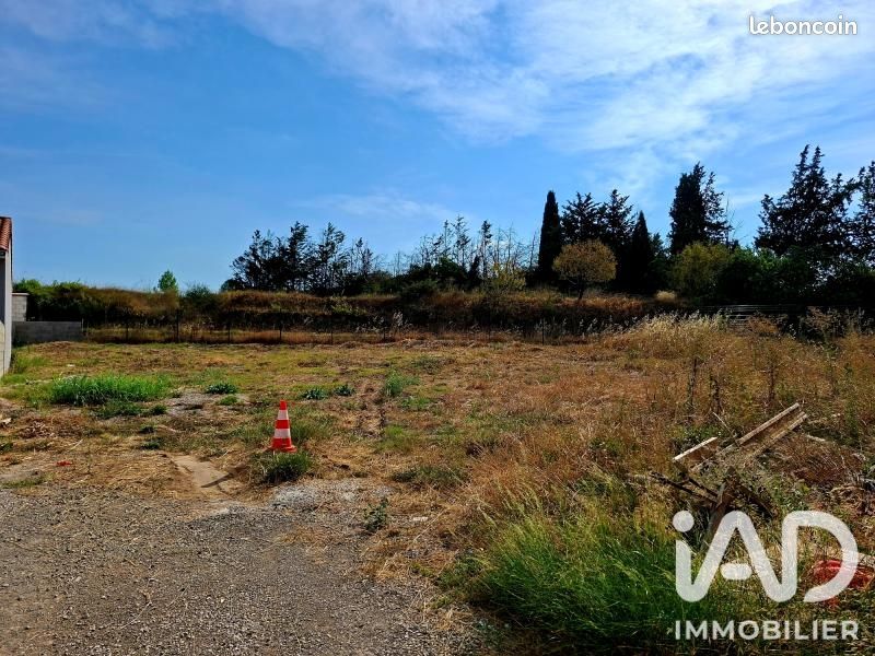 Terrain 425 m² · à Montagnac · 425 m² · 124 000 €