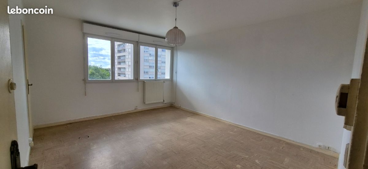 Appartement 3 pièces 56 m² · à Orléans · 56 m² · 109 000 €