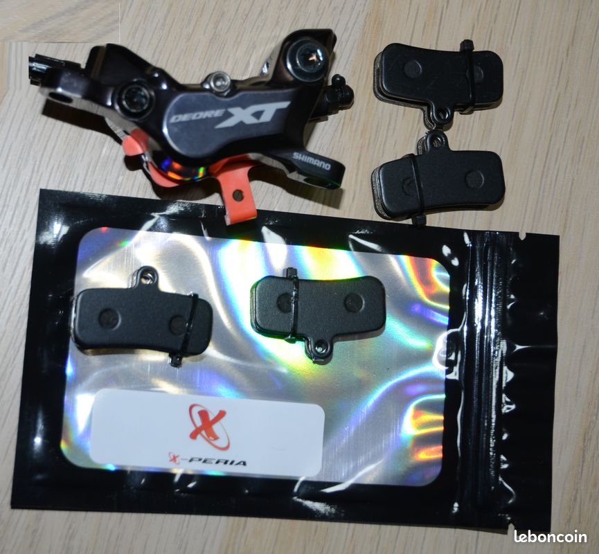 Etrier Frein a disque hydraulique Neuf XT SHIMANO pistons