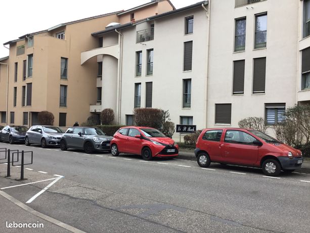 Appartement de 2 chambres et garage