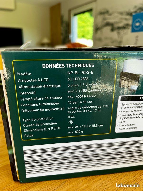 Projecteur LED à piles 🔋 (image 3)